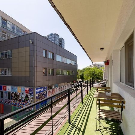 Downtown Victoria Studios By Citybookings Bukareszt Zewnętrze zdjęcie