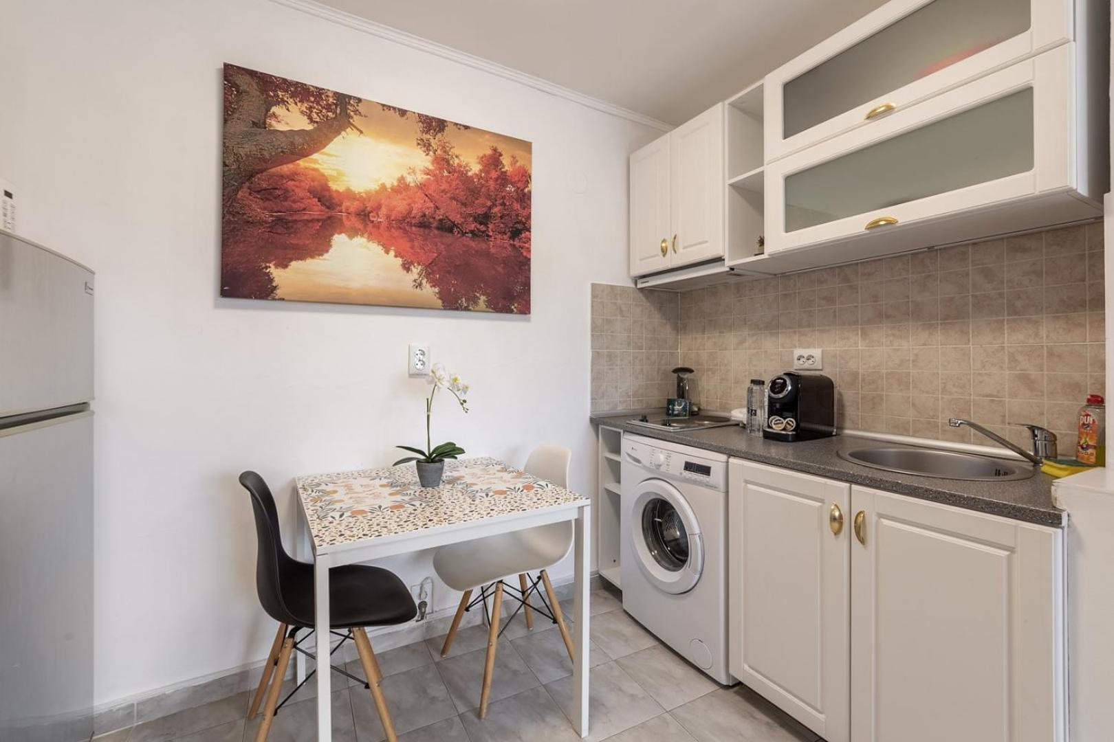 Downtown Victoria Studios By Citybookings Bukareszt Zewnętrze zdjęcie