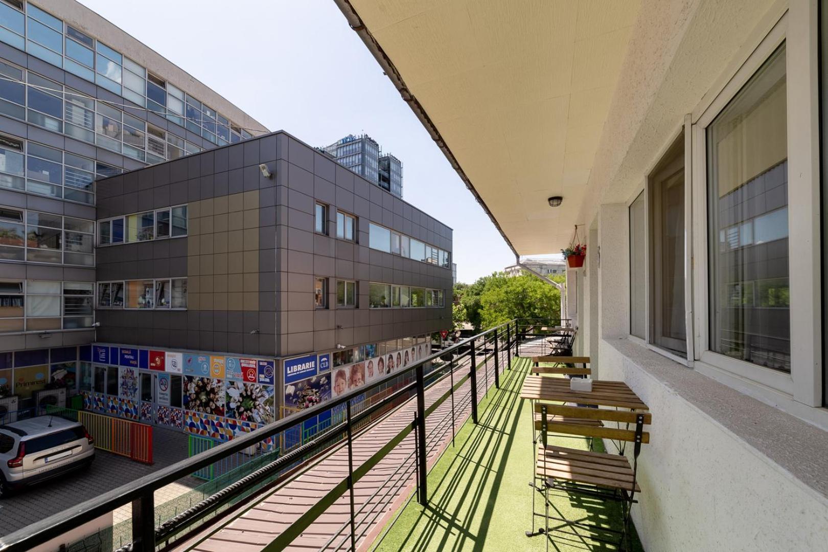 Downtown Victoria Studios By Citybookings Bukareszt Zewnętrze zdjęcie